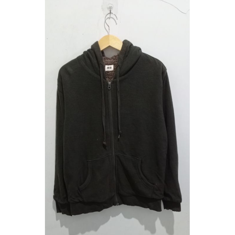 Uniqlo hoodie zipper bulu Serpa original hijau botol bahan terbaik joss
