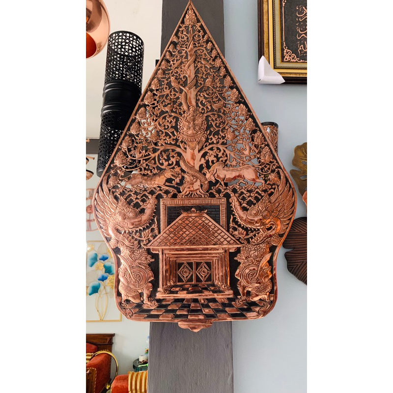 Gunungan Wayang Tembaga