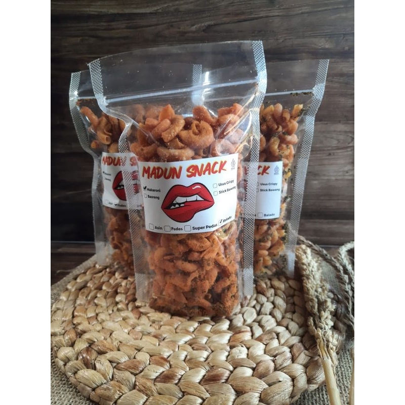 

makaroni pedas daun jeruk