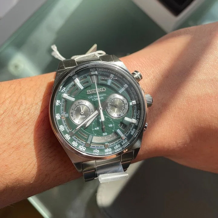 Seiko Quartz SSB405P1 Chronograph Green Dial - Jam Tangan Pria SSB405