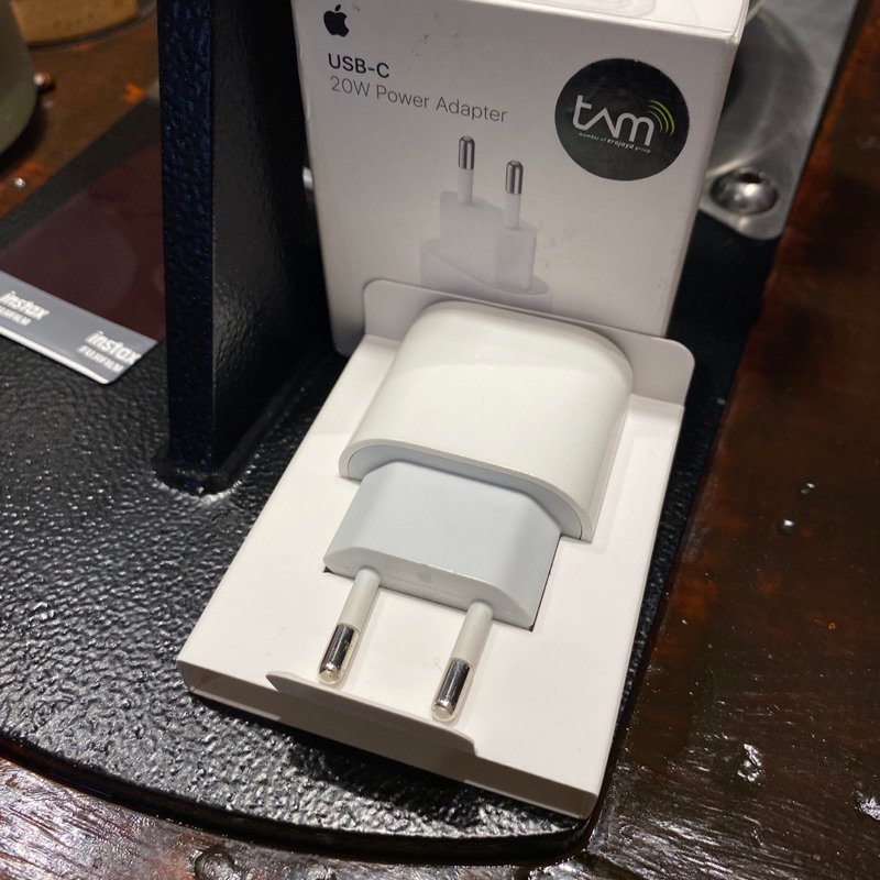 Charger Iphone Power Adapter 20W Resmi Ibox-TAM