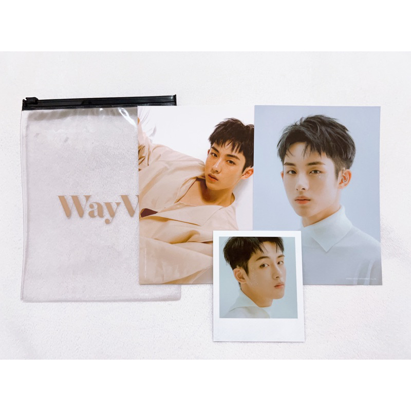 Winwin Postcard Polaroid Photopack Season’s Greetings SG21 WayV