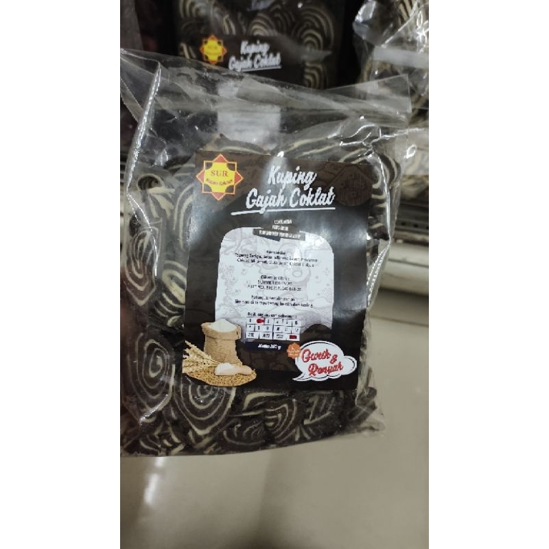 

Kuping Gajah Coklat