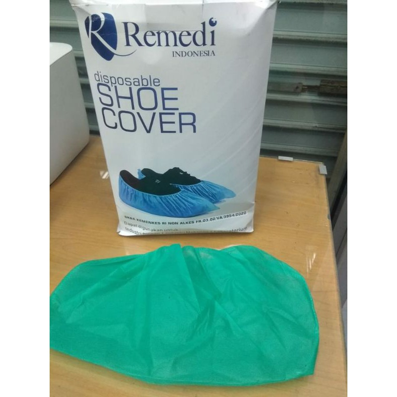 SHOE COVER REMEDI DISPOSABLE  PELINDUNG SEPATU REMEDI