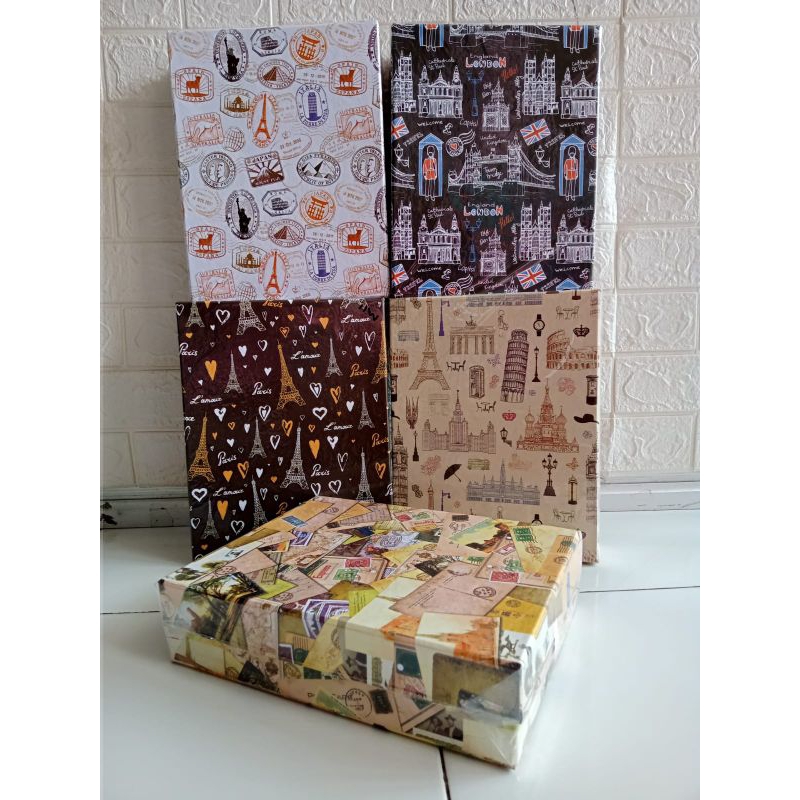

Kotak Kado Gift Box Hadiah 28cm x 22cm x 7cm