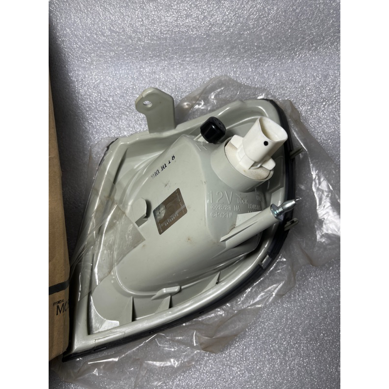 Corner Lampu front lamp Sen Hyundai Trajet KIRI genuine parts