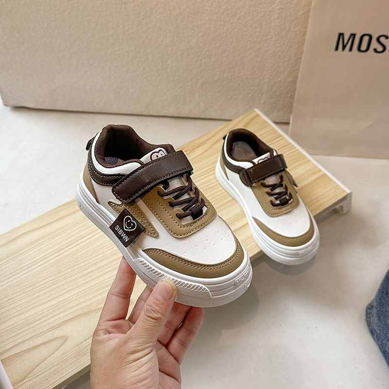 BISA COD/BAYAR DITEMPAT SEPATU SNEAKERS FASHION ANAK