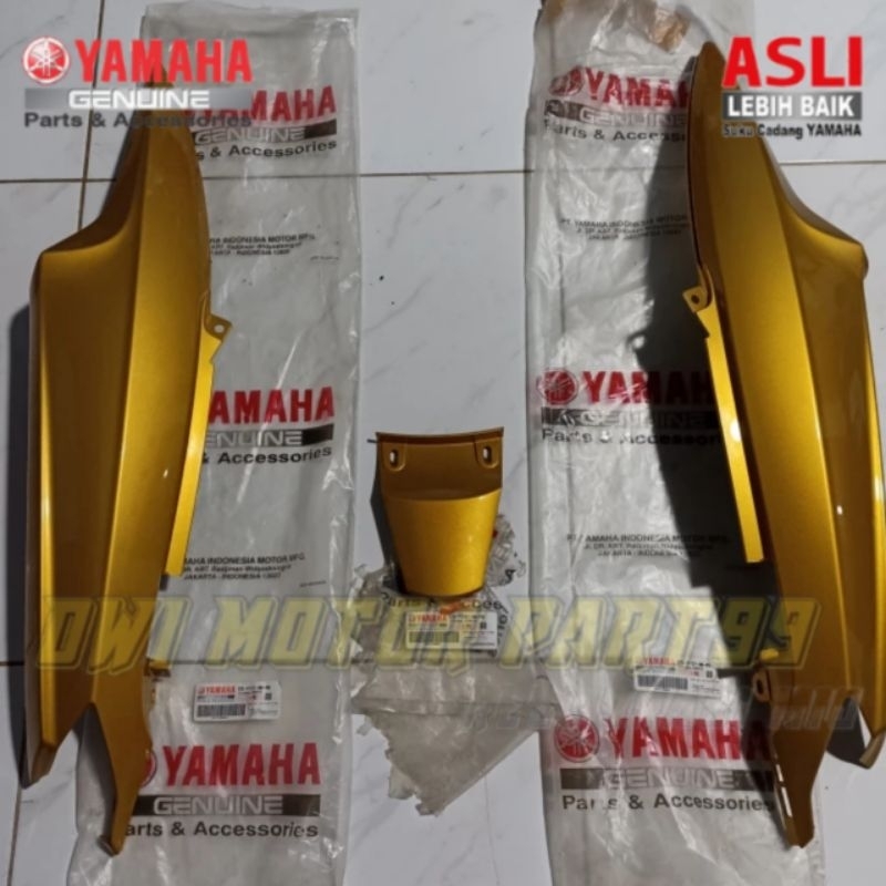 COVER PLUS SAMBUNGAN BODY BELAKANG MIO SMILE GOLD KUNING EMAS PB ORIGINAL