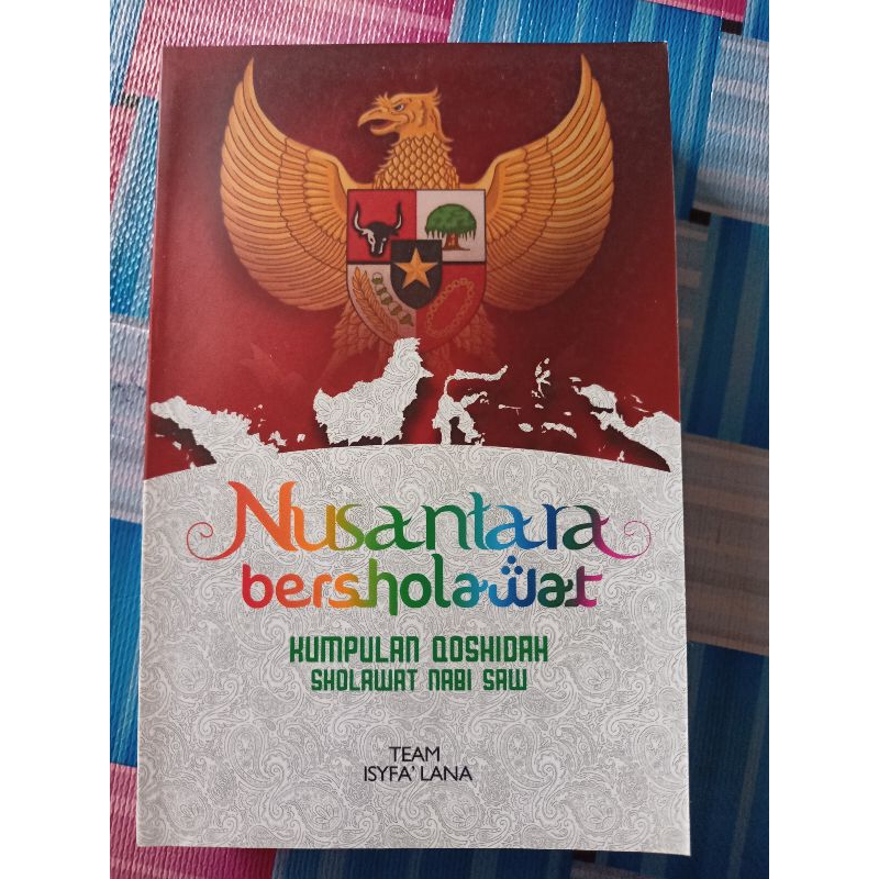 

buku sholawat (Nusantara bersolawat)