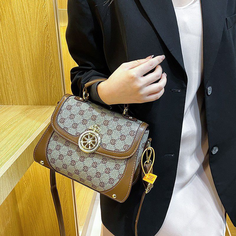 TAS IMPORT E4377 TAS WANITA SLINGBAG WANITA TERLARIS TAS FASHION TAS JAKARTA