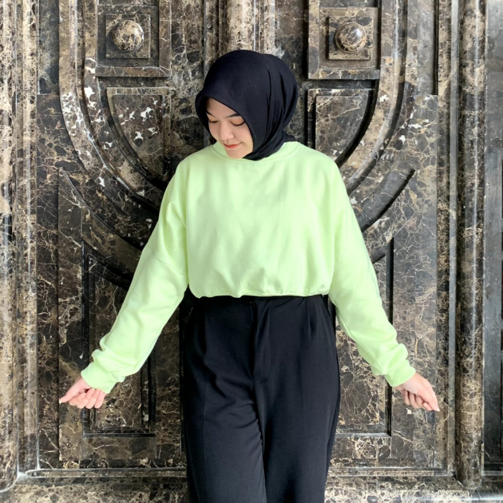 OVERSIZE CROOP SWEATER HIJAU MINT II SWEATER WANITA CROOP