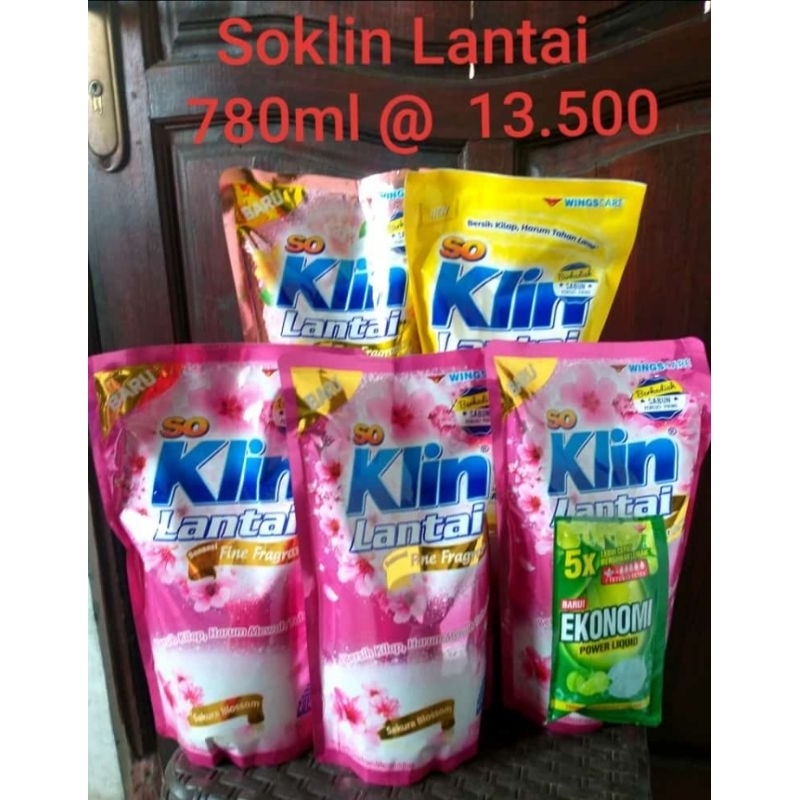 Soklin lantai 780ml