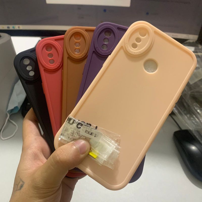 SOFTCASE PREMIUM ORIGINAL CASE REALME 3 5 5I 5S 5 PRO 7I C17 C11 C15 C11 2021 C20 - UA