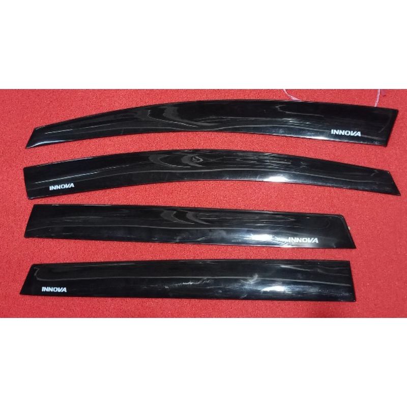 TALANG AIR MOBIL INNOVA LAMA