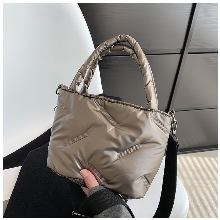 TAS SELEMPANG WANITA KEKINIAN KOREA IMPORT GLOSSY JOVIA TA810S3 SLING BAG REMAJA CEWEK SHOULDER BAHU SIMPLE MURAH HITZ TERBARU PREMIUM BATAM BRANDED