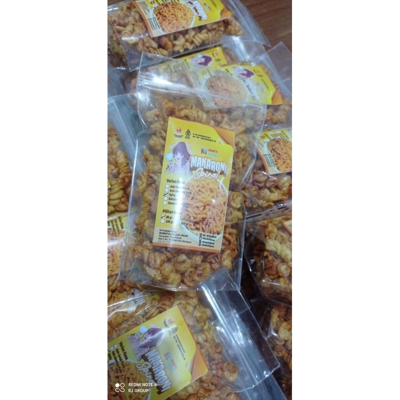 

makaroni spiral-spicy-pedas-80gr-varian rasa-murah-renyah-fresh-cemilan-makanan ringan