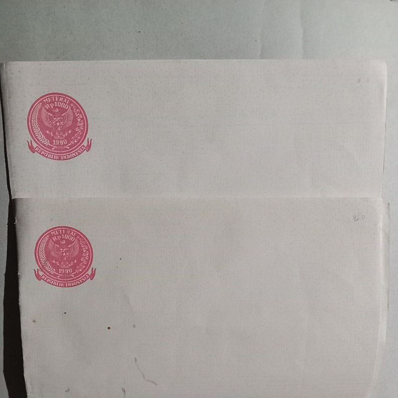 

Kertas segel tahun 1990 duble