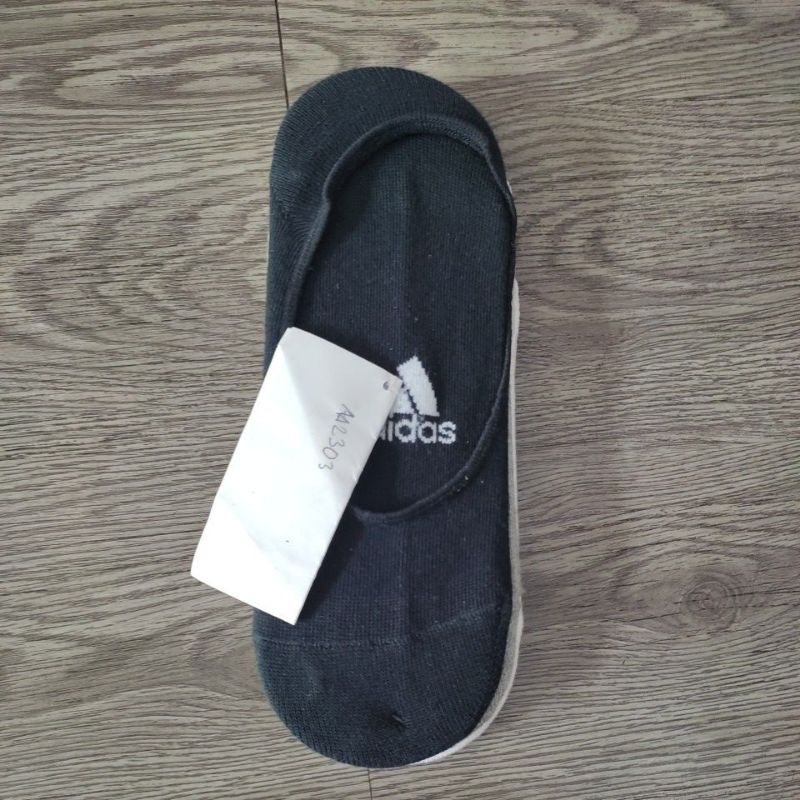 Kaos Kaki Adidas