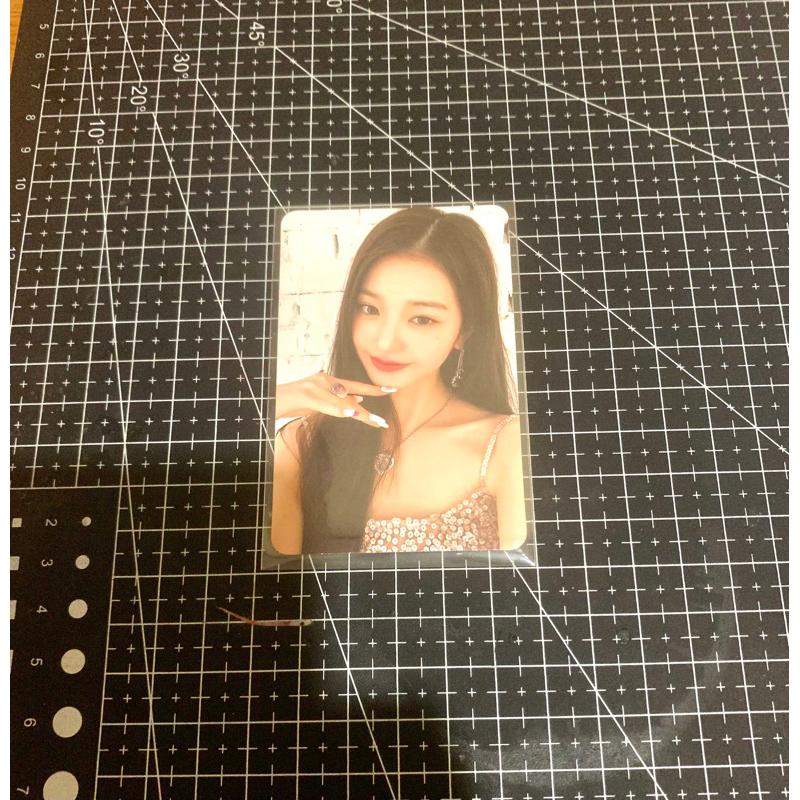 photocard wonyoung lodi BOOKED