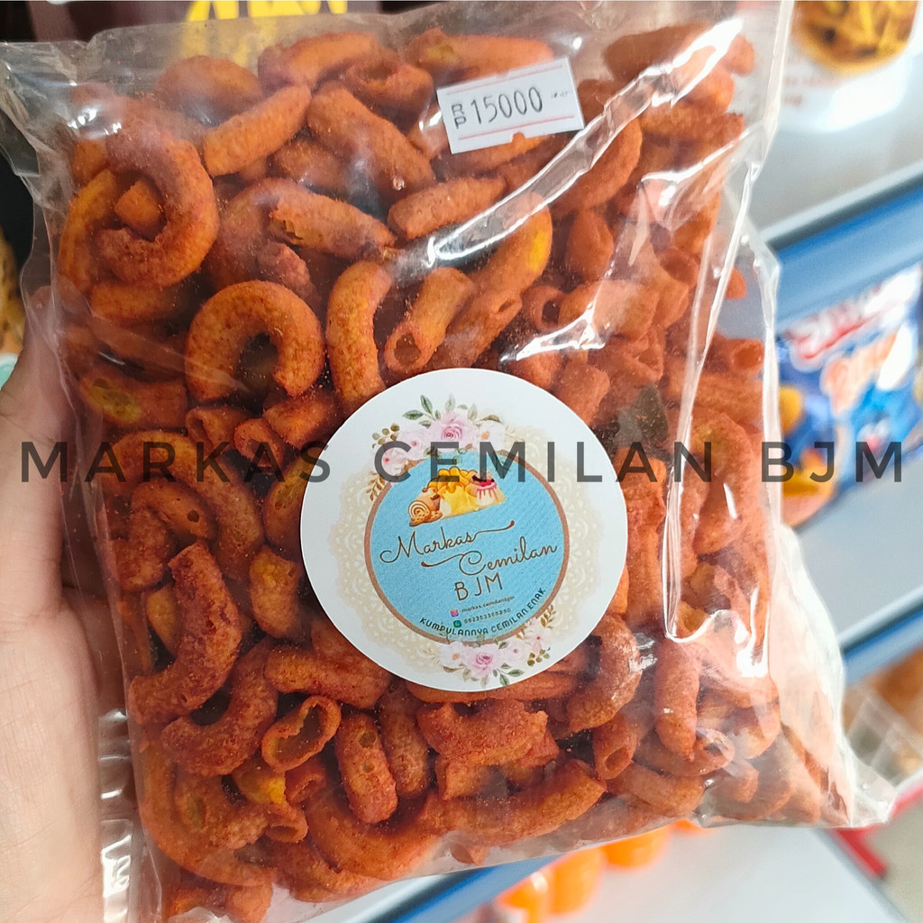 

Makaroni Pedas Markas Cemilan