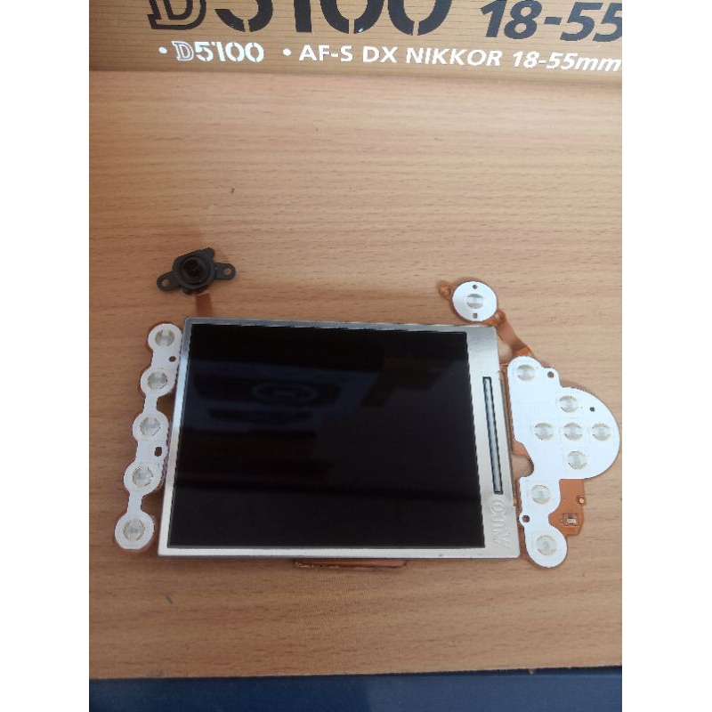 LCD NIKON D3200 BESERTA FLEX TOMBOL