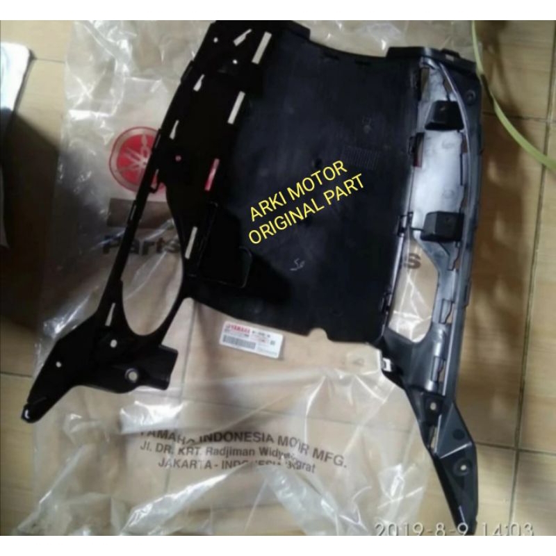 COVER UNDER DEK BAWAH KOLONG AEROX 125 ORIGINAL YGP