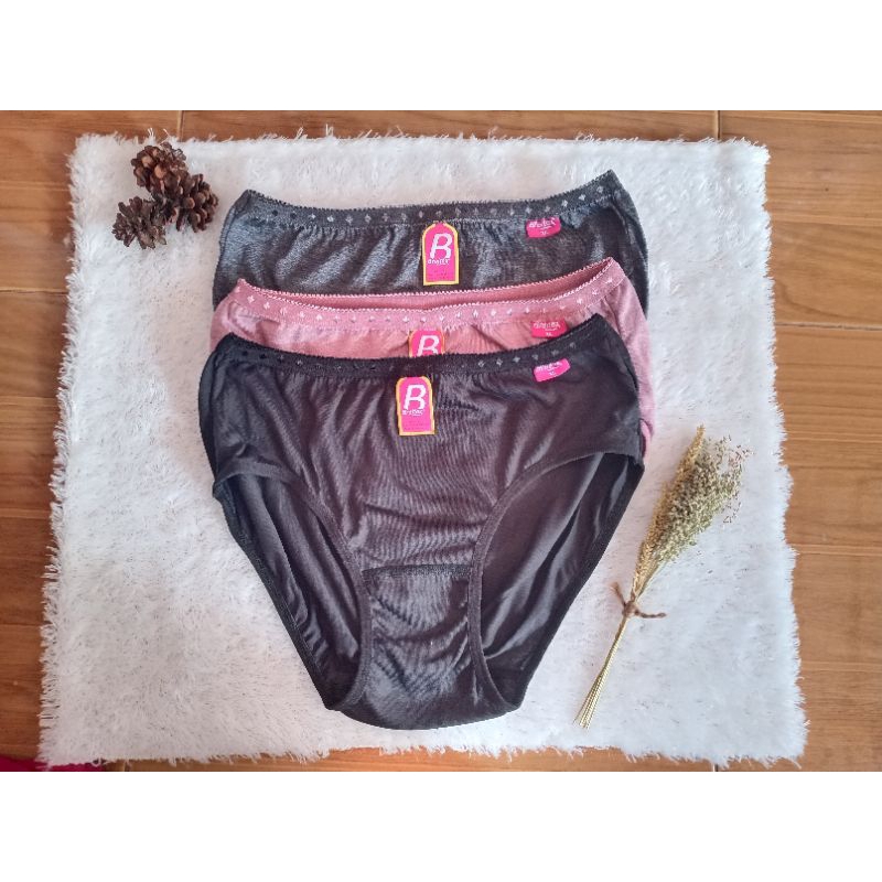 celana dalam wanita merk Breitex setengah lusin