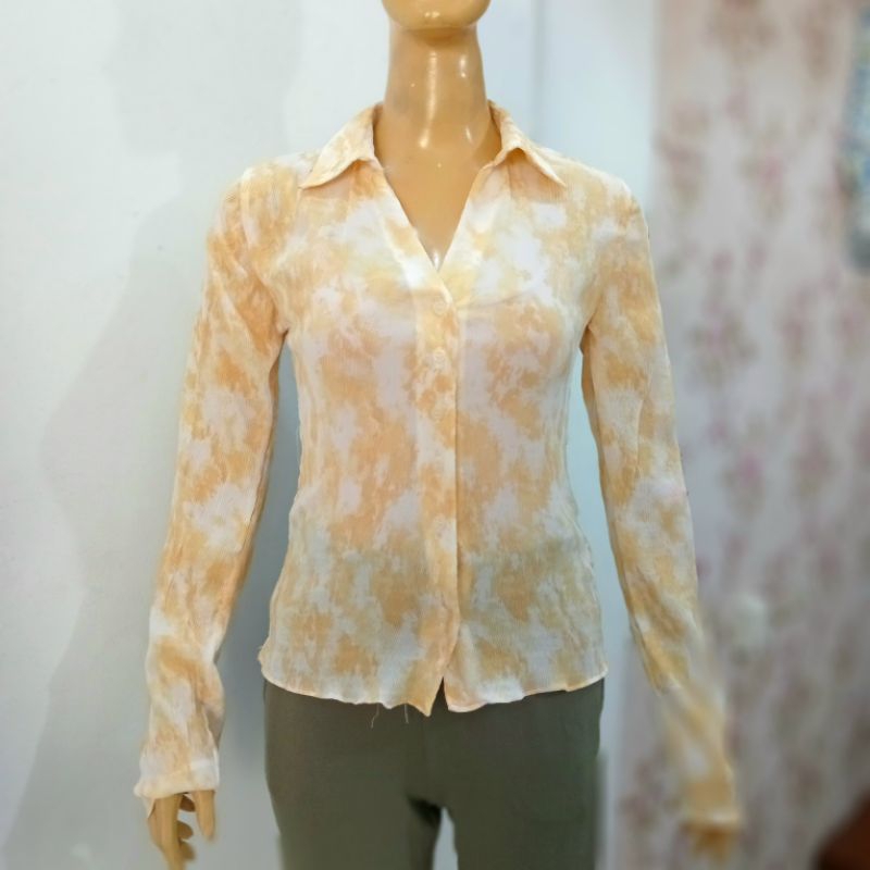 BLOUSE RUFFLE FLISKET BRANDED