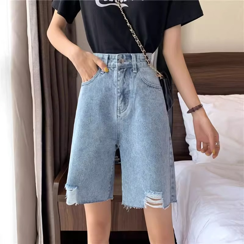 Terbaru Korea Sobek Jeans Pendek / Highwaist Celana Jeans Pendek Wanita Kekinian