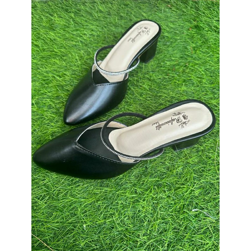 sepatu sandal Wedding Cantik nayla hitam 5cm tahu