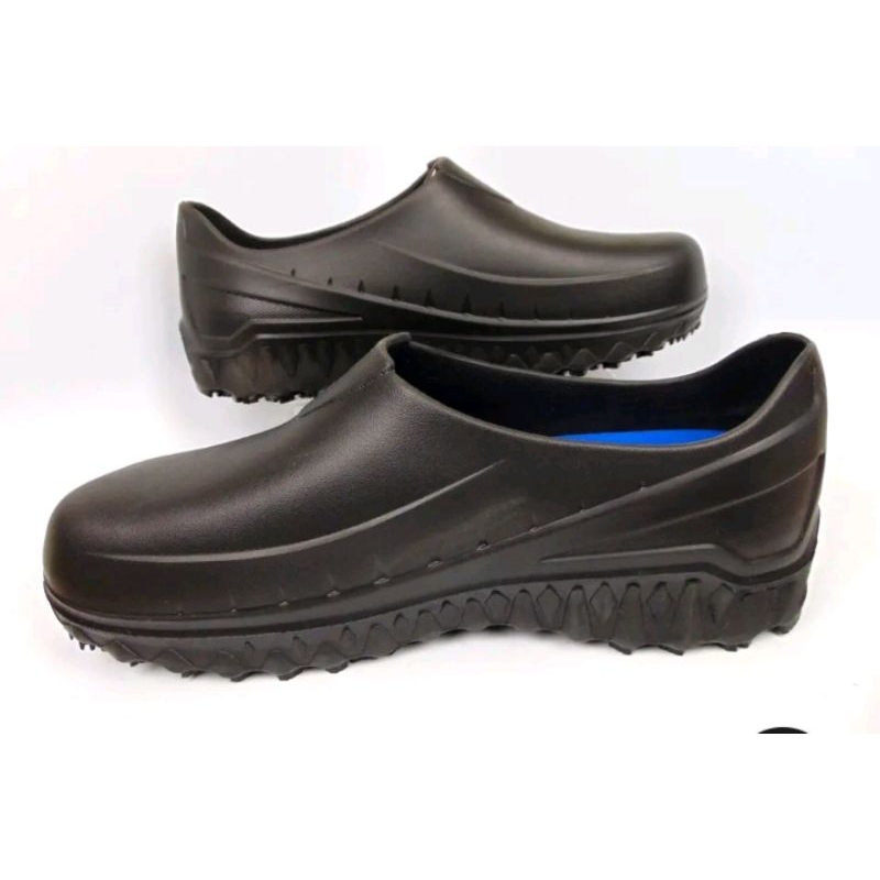 shoes_for_crews,Blood_stone-Chef_shoes