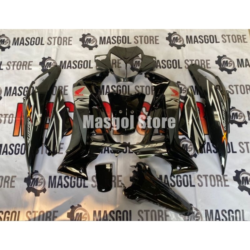 Full cover body halus Motor Supra X 125 R / Supra X 125 Batman 2008 - 2012 Hitam plus Striping