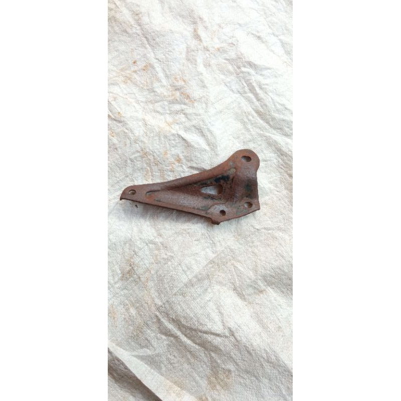 pangkon knalpot astrea star