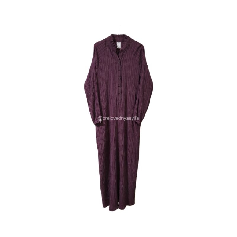 PRELOVED LADY ABAYA BY AQSAMODESTWEAR