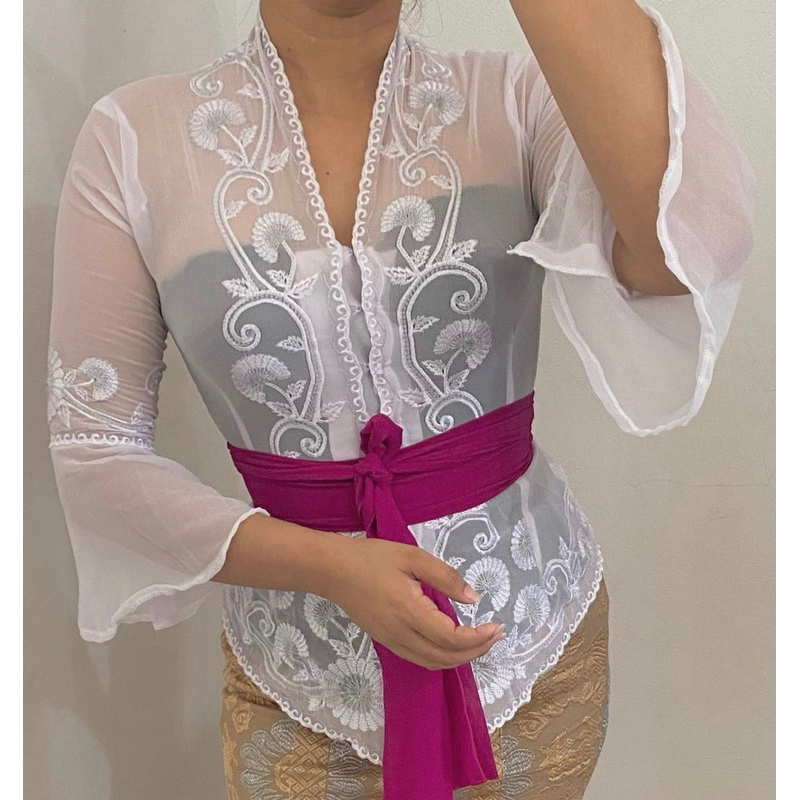 kebaya bordir spesial putih//kebaya wanita bali