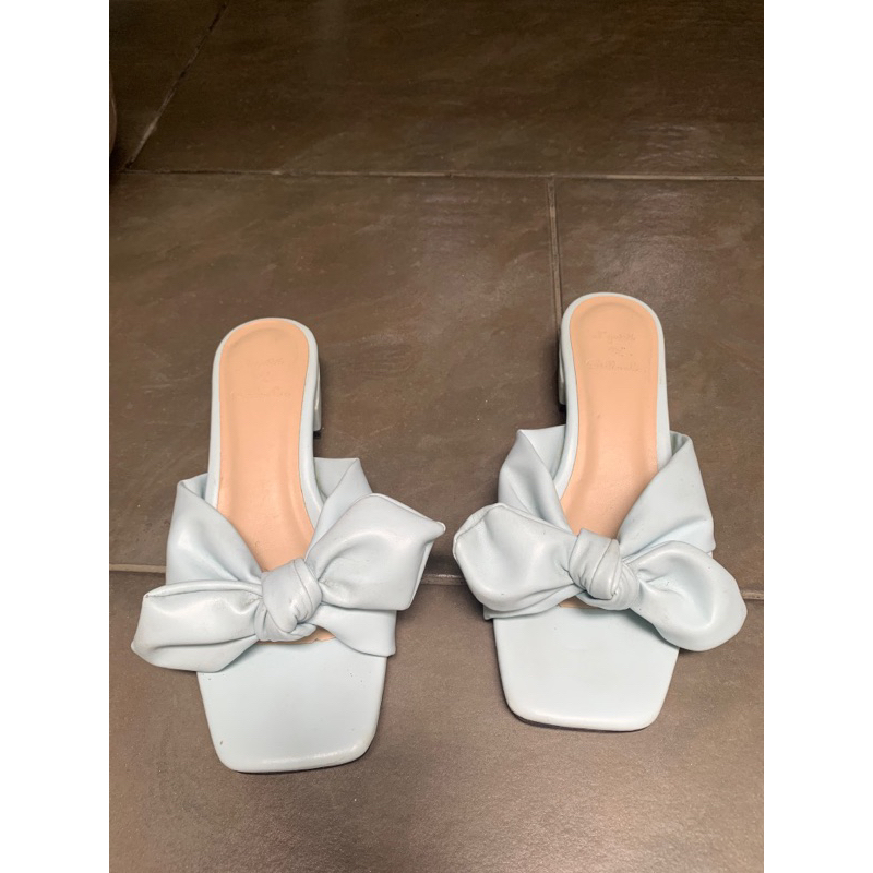 lynieti x stella lee