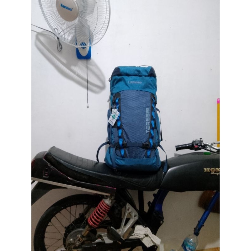 tas carrier consina 60 liter second  mulus terawat hanya pernah di pakai saja