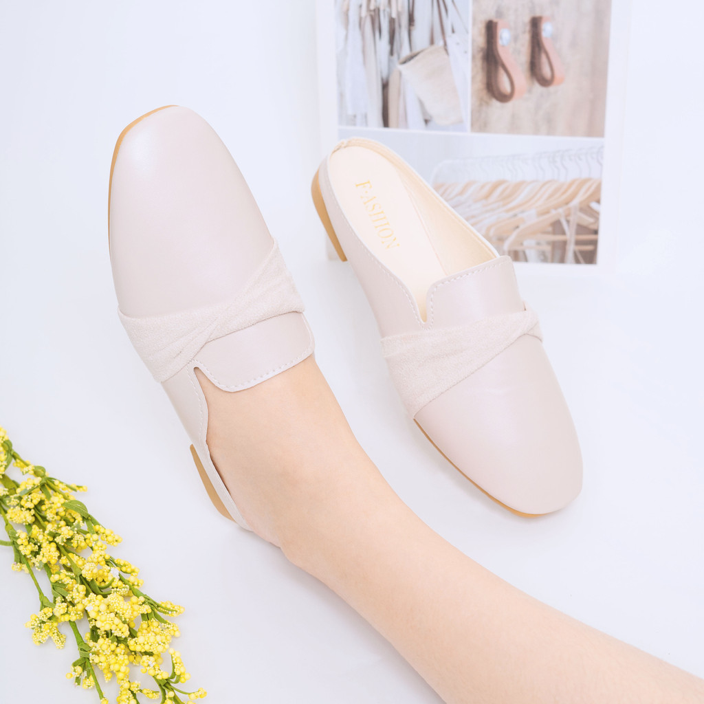 FD Sandal Slip On Import Mules Wanita Simpel Sendal Cewek Kekinian DI-109