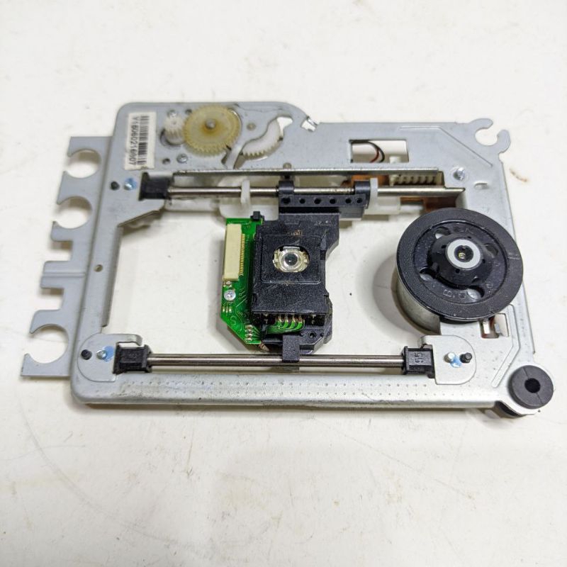 MEKANIK OPTIK DVD PLAYER STEPPER DVD ROM PROJECK KONDISI COCOK BUAT EXPERIMEN