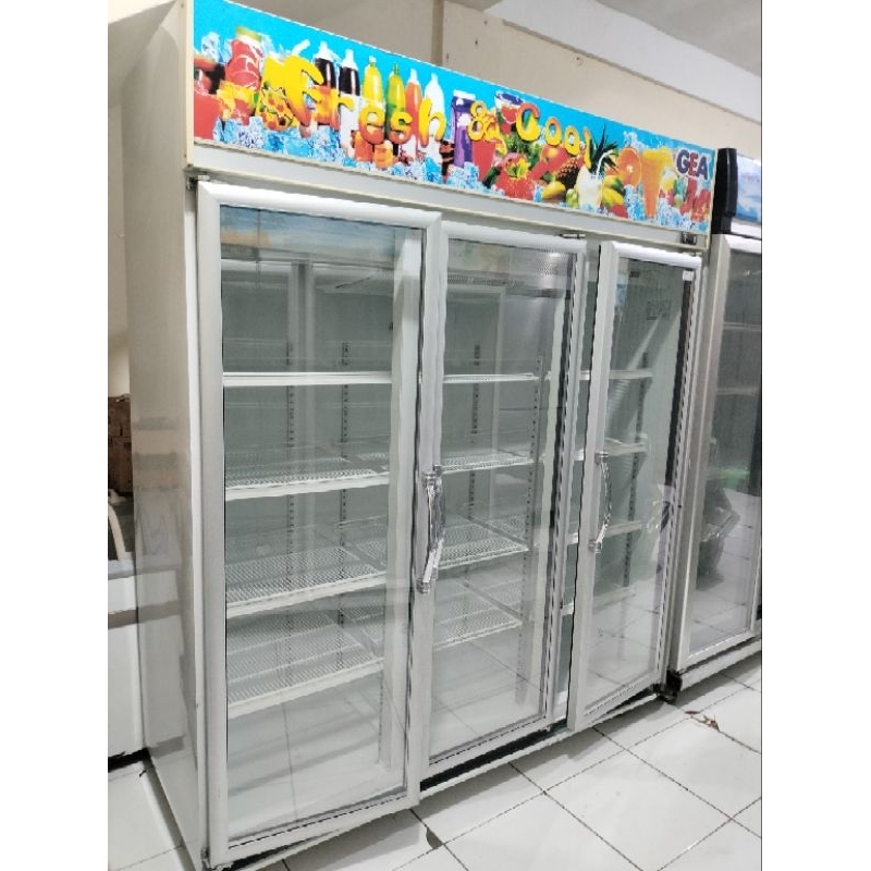 Gea 1554 liter showcase 3 pintu gea