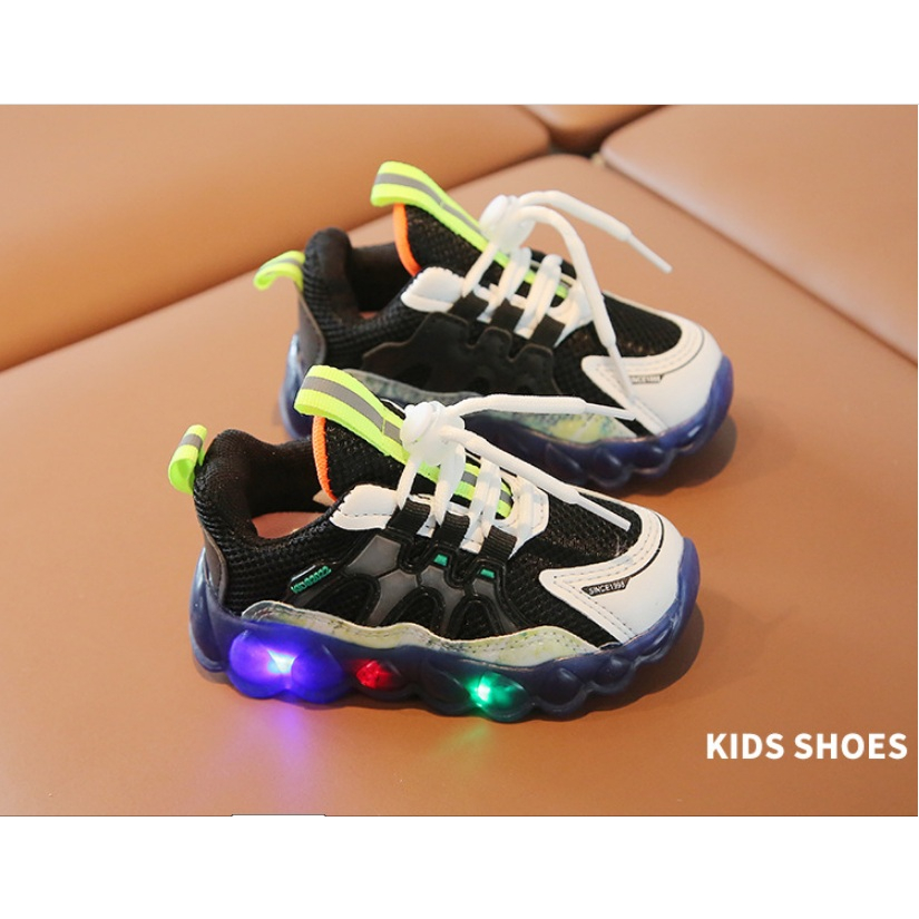 SEPATU ANAK LAKI-LAKI SNEAKER LAMPU LED SIZE 21-30 LED KIDS 2022