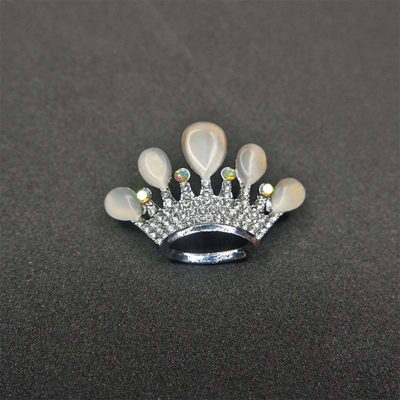 Bros Premium Zircon  /Brooch mewah Bros Bungga /Bros hijab/bros cantik/bros lucu/ Bros Wanita Korean Fashion Style