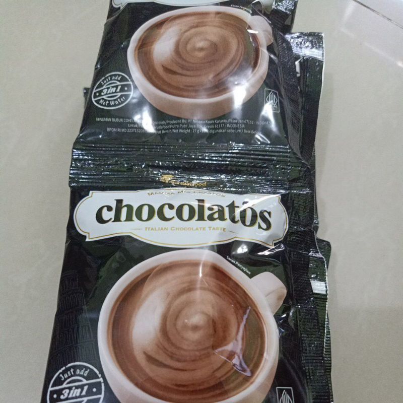 Chocolatos sachet isi 10 sachet.