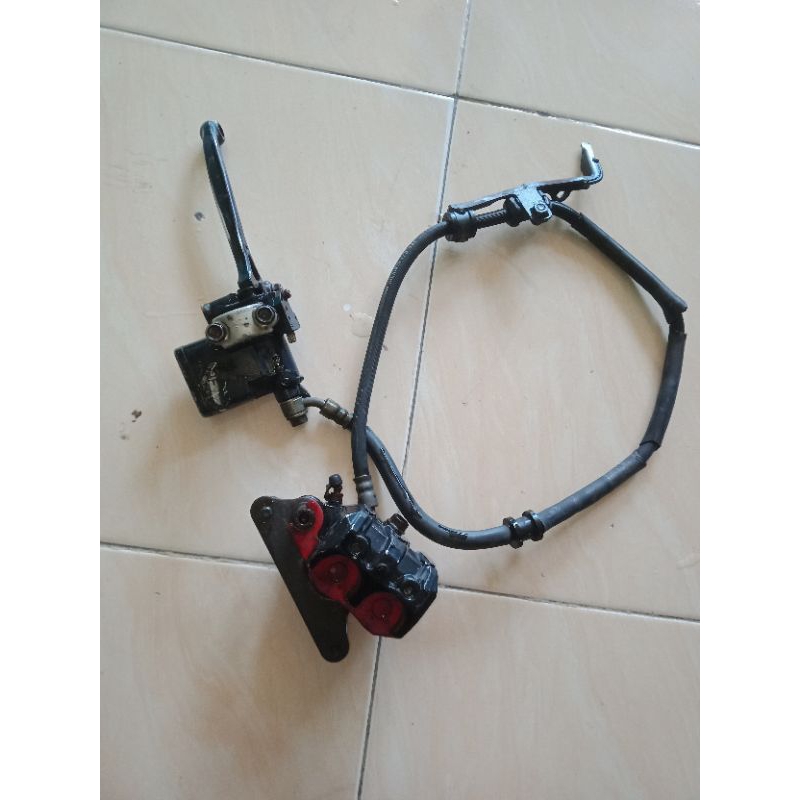 Pengereman depan Master kaliper Honda Supra x lama Supra fit lama karisma Revo lama ori