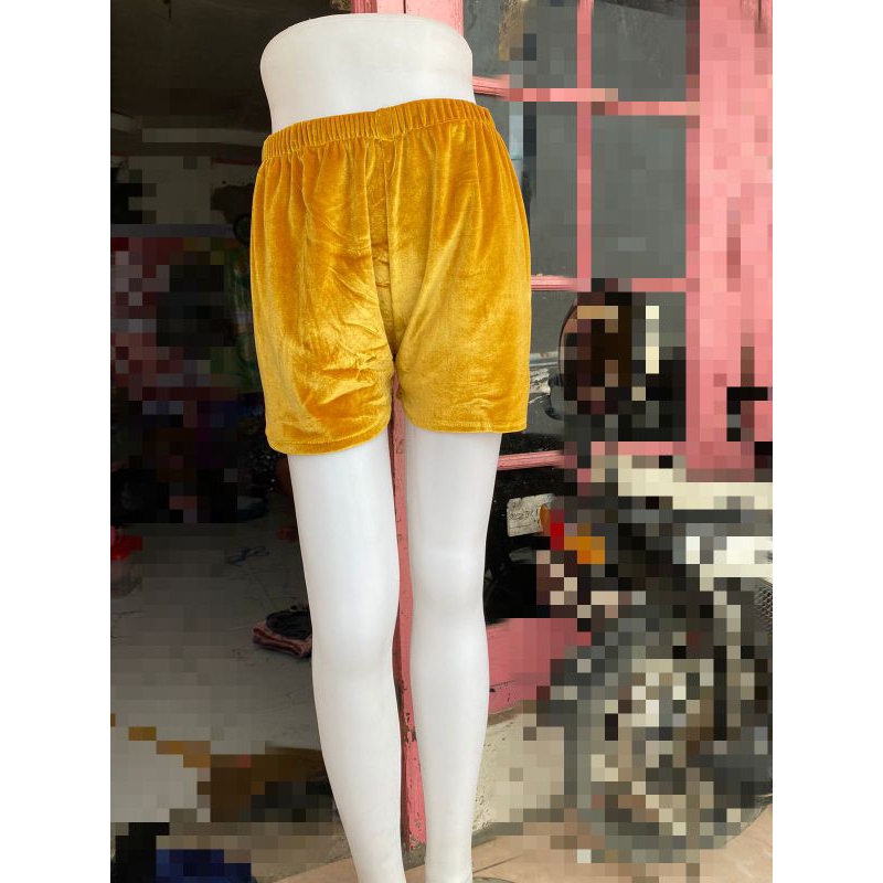 hotpants/celana pendek wanita/celana bludru velvet