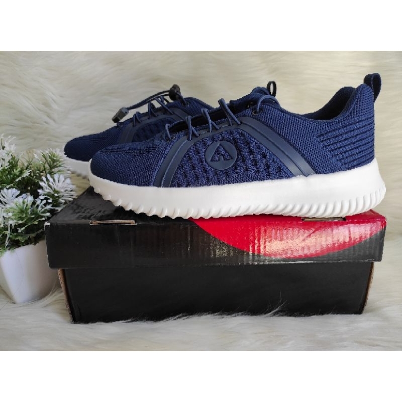 preloved baru sepatu sekolah merk airwalk navy