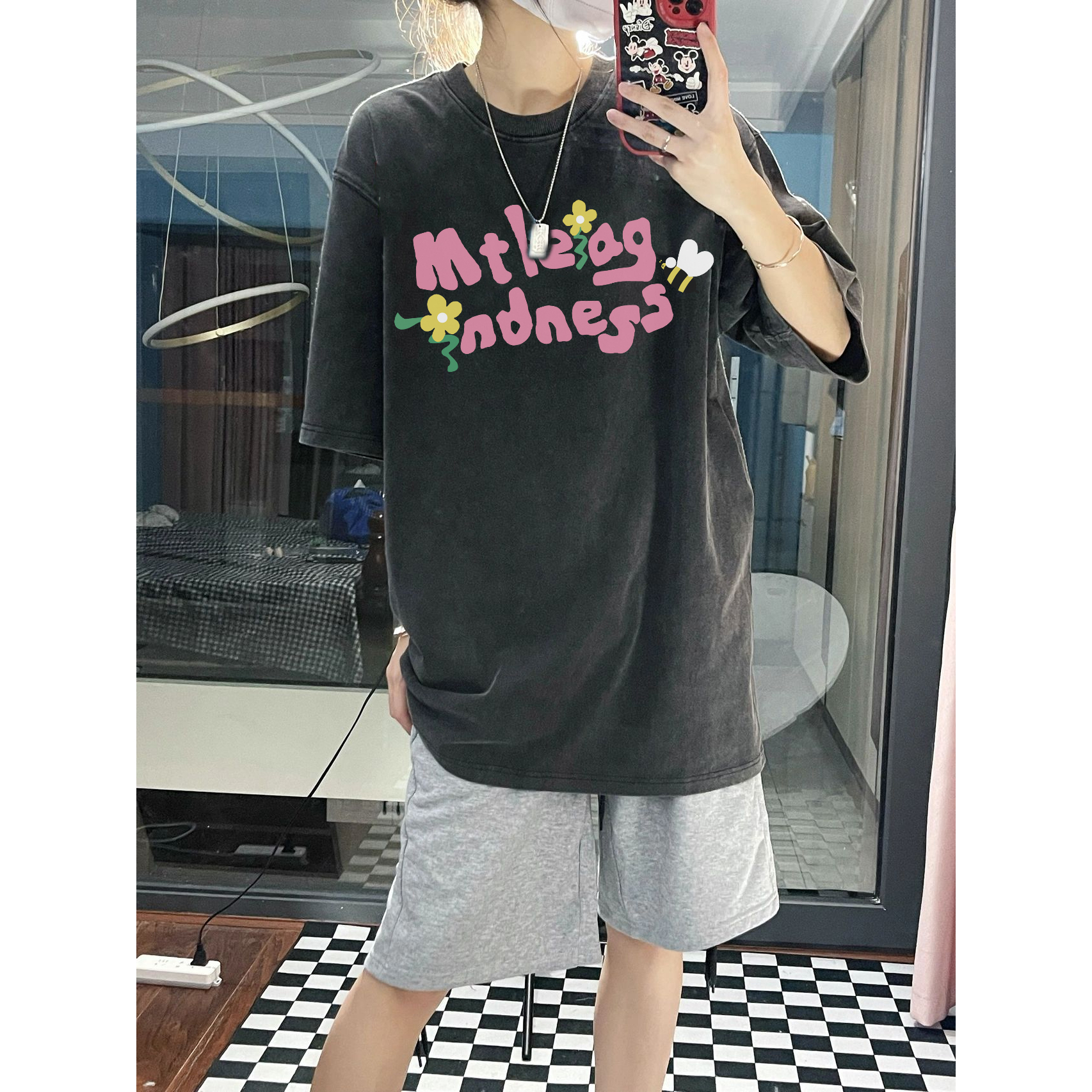 EUNII T-shirt Lengan Pendek Black Washed Cartoon Bee Printing Korean Style/Kaos Atasan Wanita/Baju Wanita/Kaos Wanita