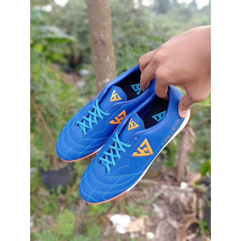 SEPATU FUTSAL ORIGINAL BRAND K7VICTORIUOS CLASIC