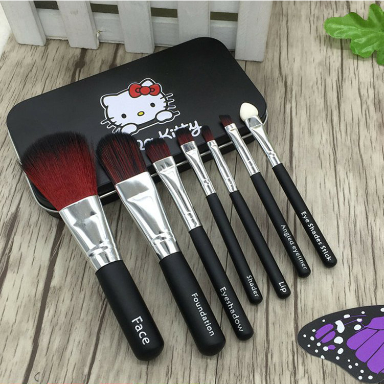 DOMMO - D8000 Kuas Make Up 7 in 1 Hello Kitty / Make Up Tools / Make Up Brush/ Set Kuas Make Up / Set Kuas Make Up Import