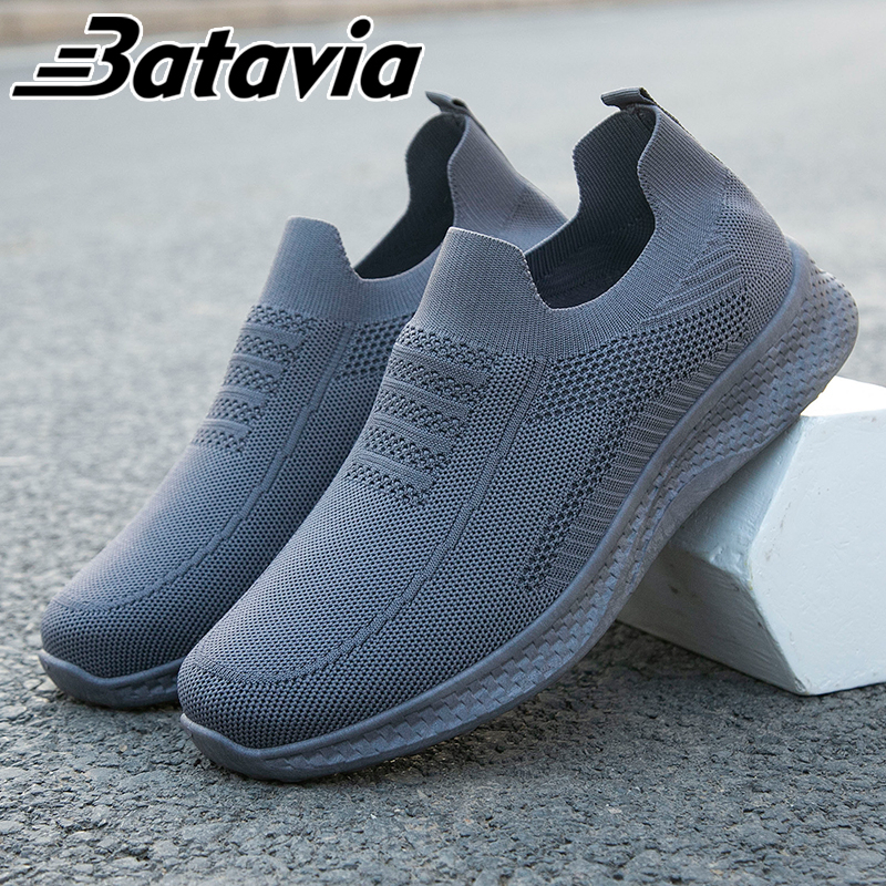 Batavia sepatu sneskers pria baru fashion sepatu pria olahraga nyaman pria rajut terbang yang hitam sepatu sekolah premium bernapas sepatu Pria B35